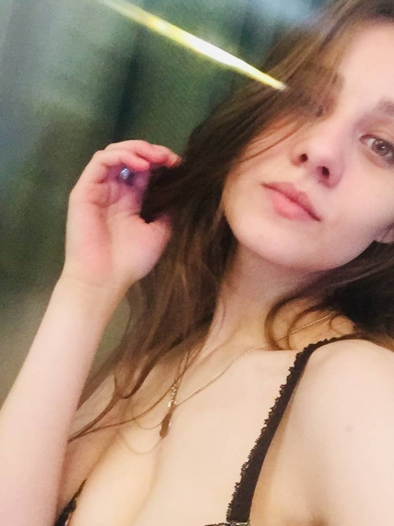 Annonces escort Nîmes